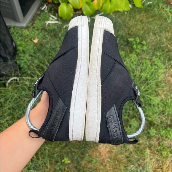 Women’s Adidas Superstar Slip-on Black White Modern Shoes Sneakers S81337 Size 6 - Picture 3 of 7
